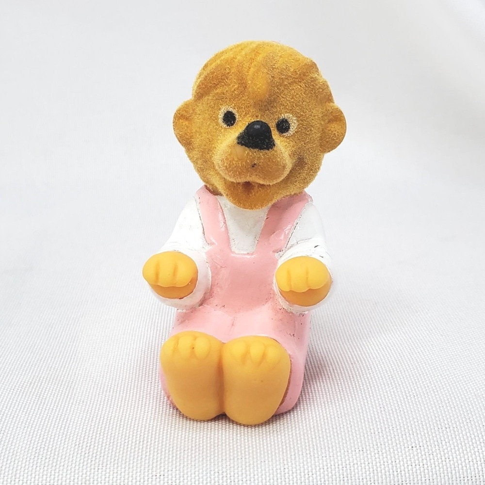 VTG Berenstain Bears 1989 Sissy Bear Pink Overalls Flocked 2.5" Plastic Figure